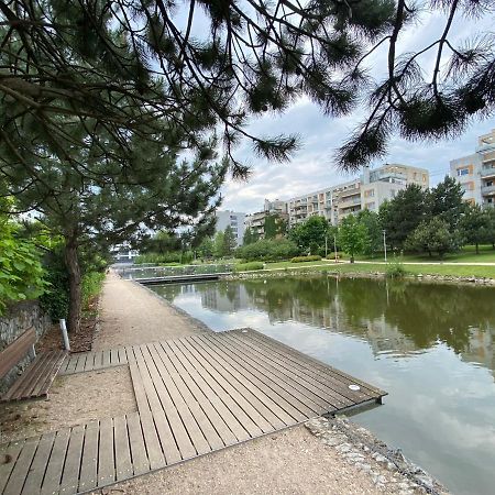Orientalny Daire Varşova Dış mekan fotoğraf